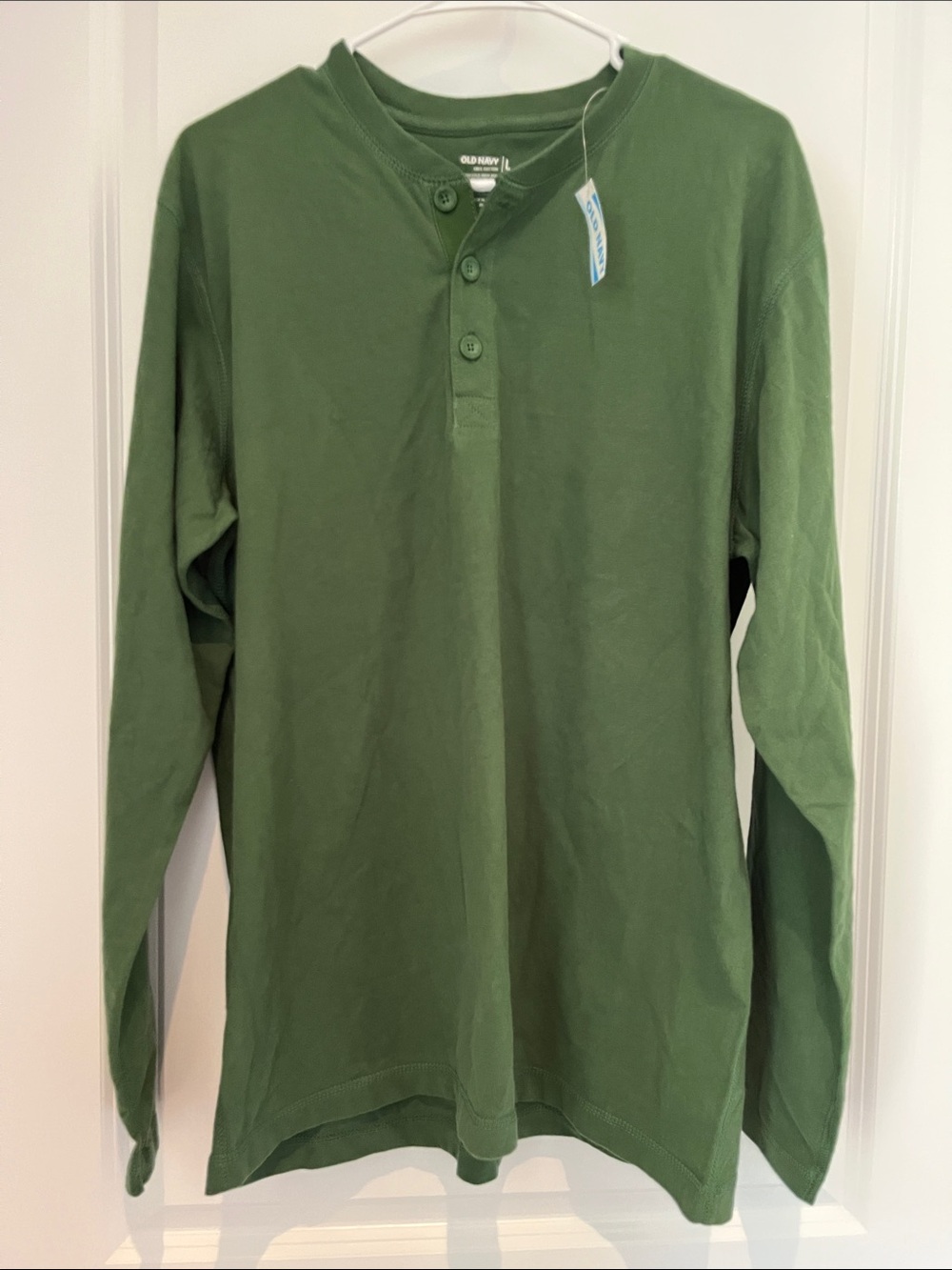 Old Navy Men's Olive Green Long Sleeve Henley